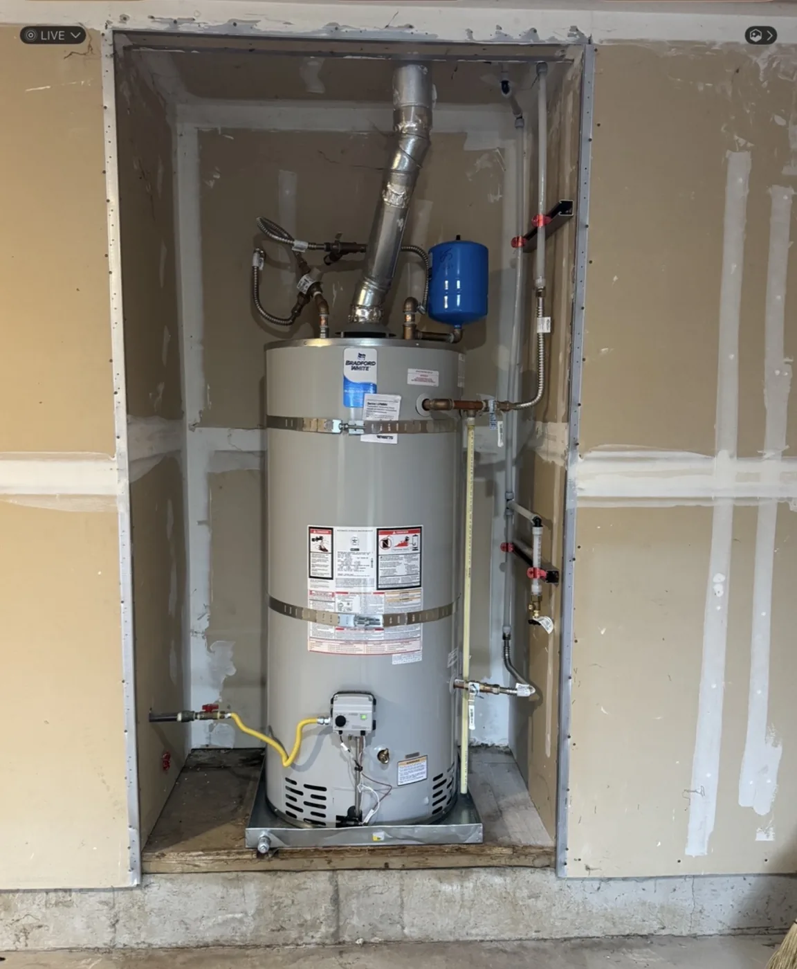 Elk Creek Plumbing Water Heaters project photo 1